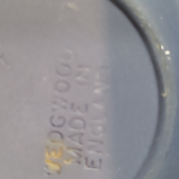 VINTAGE Wedgwood Jasperware White on Portland Dark Blue Trinket Dish Ashtray - Picture 4 of 5